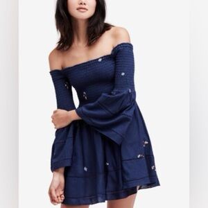 NWT Free People dress Embroidered Off-The-Shoulder smocked boho‎ denim XS Gift